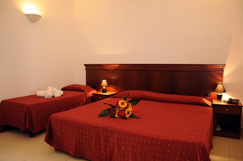 Agri Hotel Conte Salentino 산티시도로 외부 사진