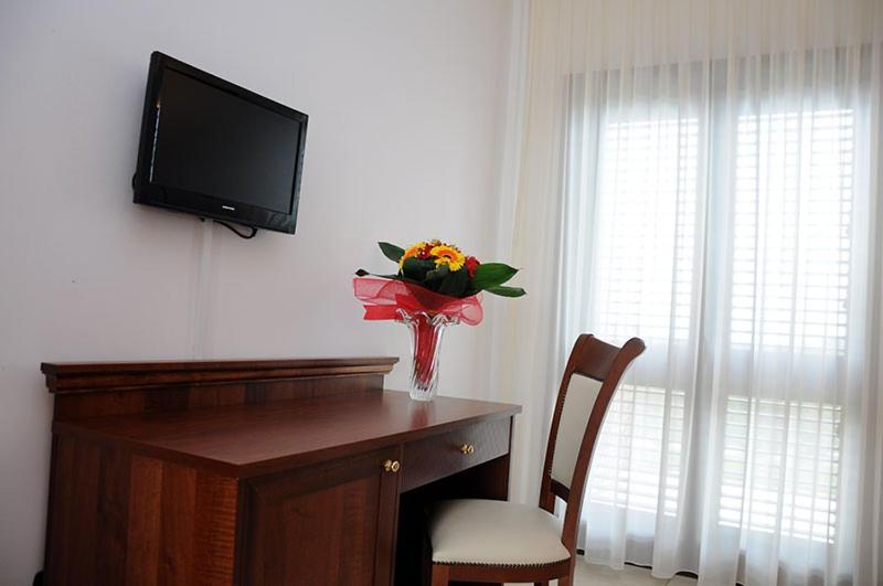 Agri Hotel Conte Salentino 산티시도로 외부 사진
