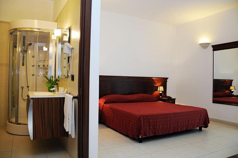 Agri Hotel Conte Salentino 산티시도로 외부 사진